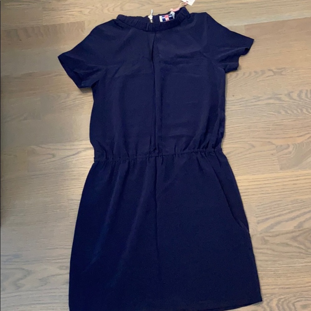 Vineyard Vines navy blue silk short sleeve dress